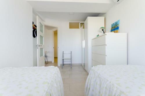 Holiday Apartment With Direct Sea Promenade Access