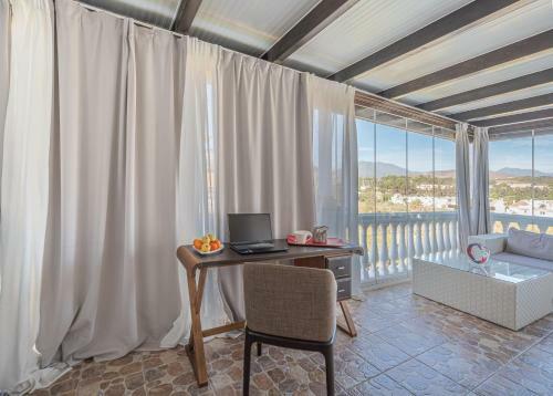 Apartament In Urb Dama De Noche Puerto Banus