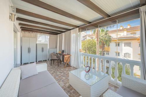 Apartament In Urb Dama De Noche Puerto Banus