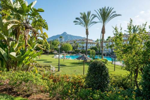 Apartament In Urb Dama De Noche Puerto Banus