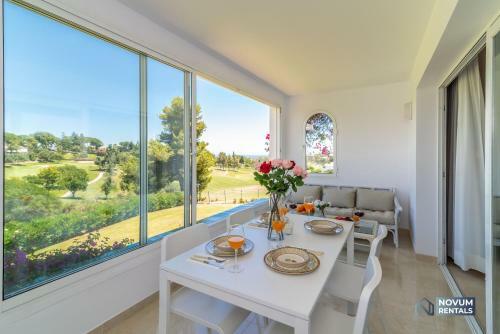 Apartamento Duplex In Nueva Andalucia, Golfers Paradise
