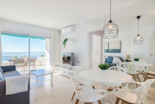 Imperator Sea Views Apartments
