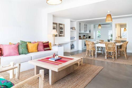 Apartamento Las Flores De Marta (milla De Oro - Marbella)