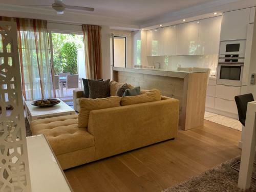 Apartamento Marbella Playa Residencial Con Piscina