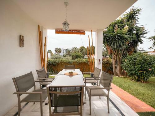 Beautiful Villa Close To Puerto Ban�s