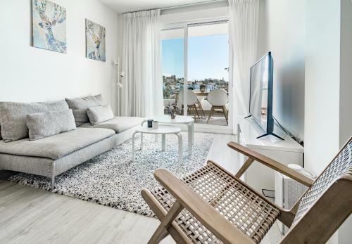 Jg- Top Modern Apartment In Nueva Andalucia