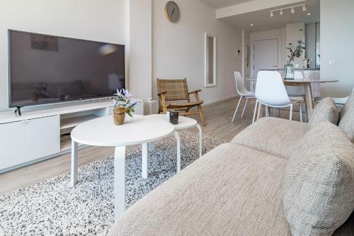 Jg- Top Modern Apartment In Nueva Andalucia