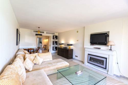 Apartamento Los Granados Puerto Banus