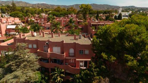 Apartamento 2 Bedroom Front Line Beach Flat In Costabella, Marbella, Marbella