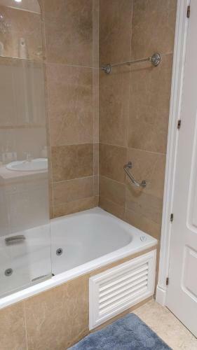 Marina Real - Luxury Family Apartment