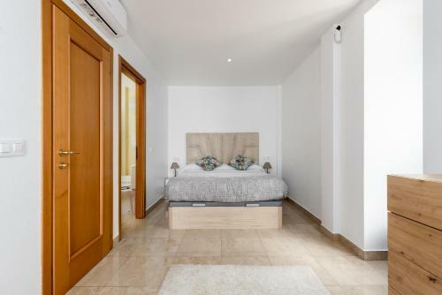 Apartamento Atico Duplex Con Terraza