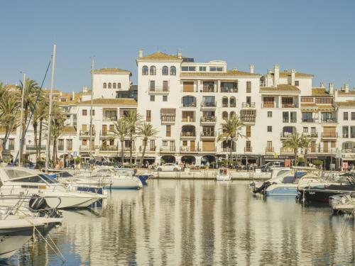 Cubo's Apartment Duquesa Manilva & Parking