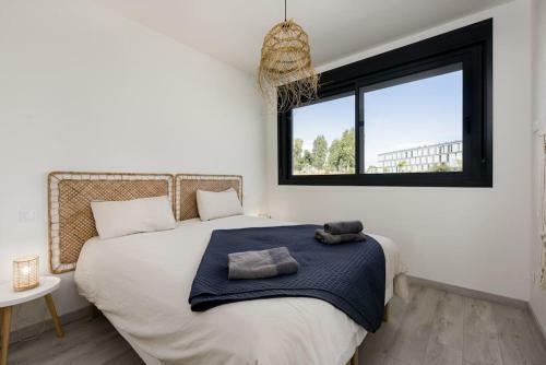 Beautiful House With Nice Jacuzzi On The Topfloor!