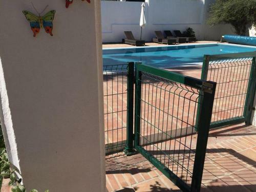 Detached Villa With Private Heated Infinity Pool Close To Port And Beach