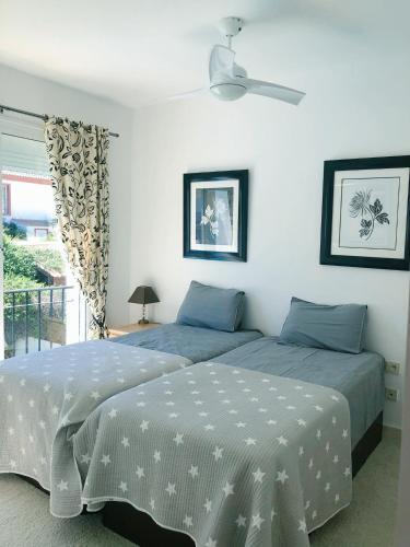 Detached Villa With Private Heated Infinity Pool Close To Port And Beach