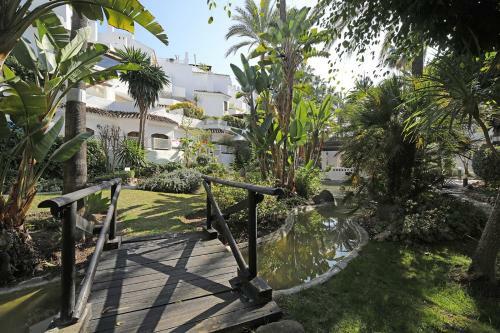Apartamento Golden Beach Holiday Home With Jacuzzi