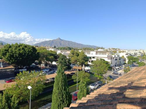 Apartamento Stunning Duplex 5 Minutes From Puerto Ban�s