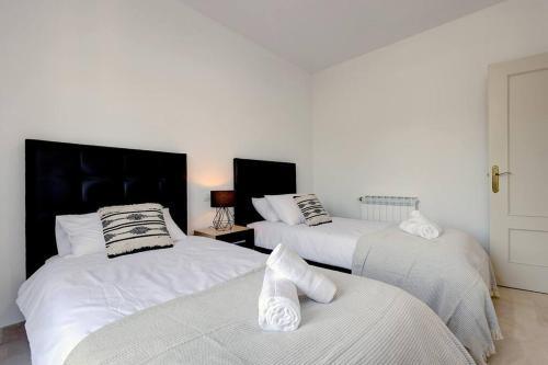 Apartamento Stunning Duplex 5 Minutes From Puerto Ban�s