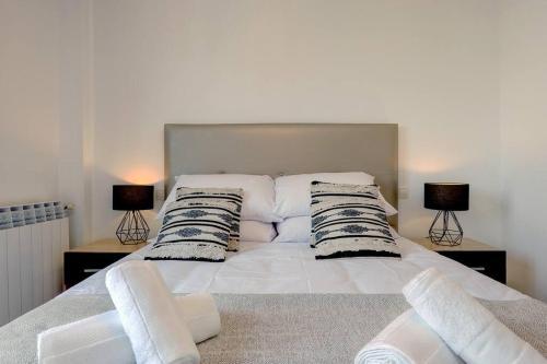 Apartamento Stunning Duplex 5 Minutes From Puerto Ban�s