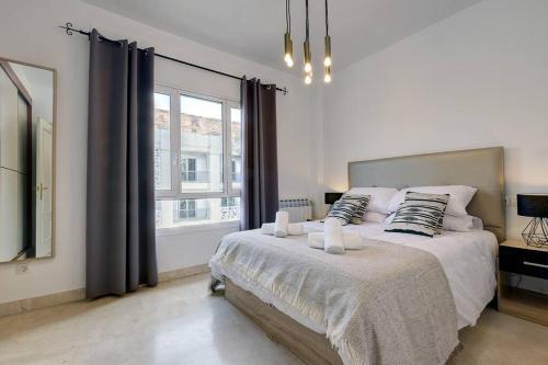 Apartamento Stunning Duplex 5 Minutes From Puerto Ban�s