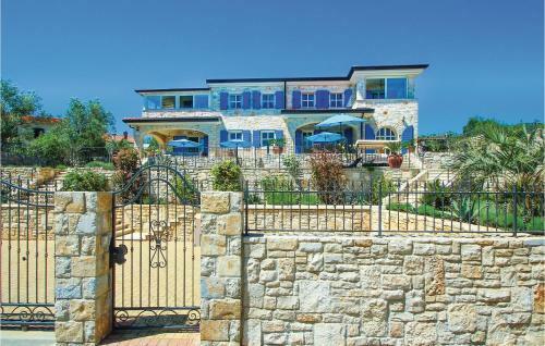 Holiday Home Suzan Bb V