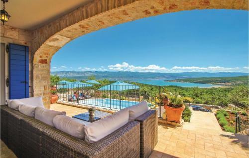 Holiday Home Suzan Bb V