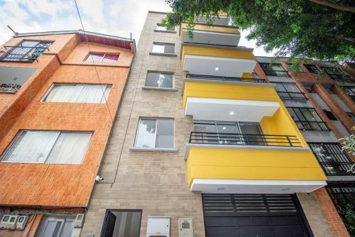 Apartamento Laureles �xito 2 Alcobas Piso 2 Balc�n