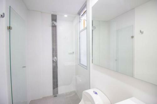 Apartamento Laureles �xito 2 Alcobas Piso 2 Balc�n