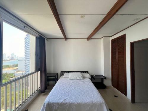 Apartamento Amazing Penthouse With Stunning Views & Pool