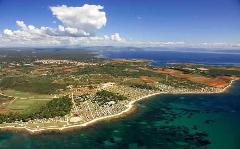 Kazela Resort