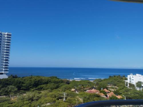 Moderno Apartamento - Sector Playa Salguero -