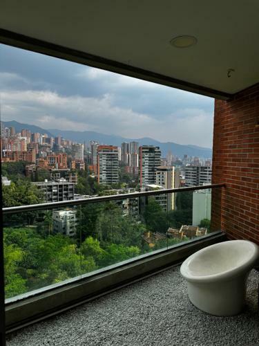 Apartamento Blux 1305 Poblado Medell�n Colombia