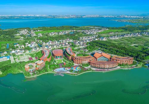 Hotel Grand Metropark Resort Yangcheng Suzhou