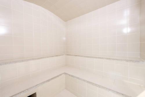 Apartamento Con Servicios Incluidos, Laureles - Medell�n
