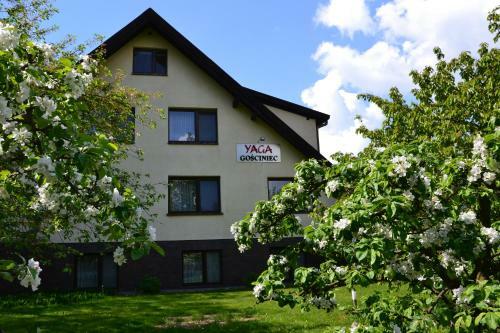 Bed & Breakfast Go?ciniec Yaga