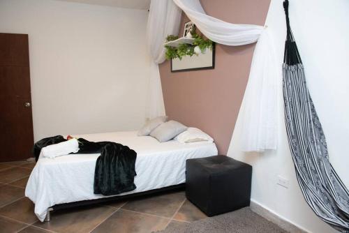 Apartamento Pleasant House 20 People In Laureles