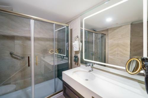 Hotel Ramada Plaza By Wyndham Silivri