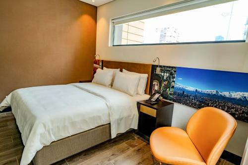 Hotel Hampton By Hilton Santiago Las Condes