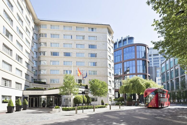 Aparthotel Meli� White House Hotel Apartments