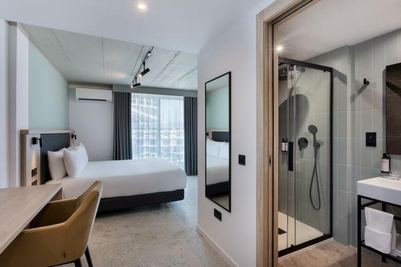 Hotel Mistral St Julian's, Affiliated By Meli�