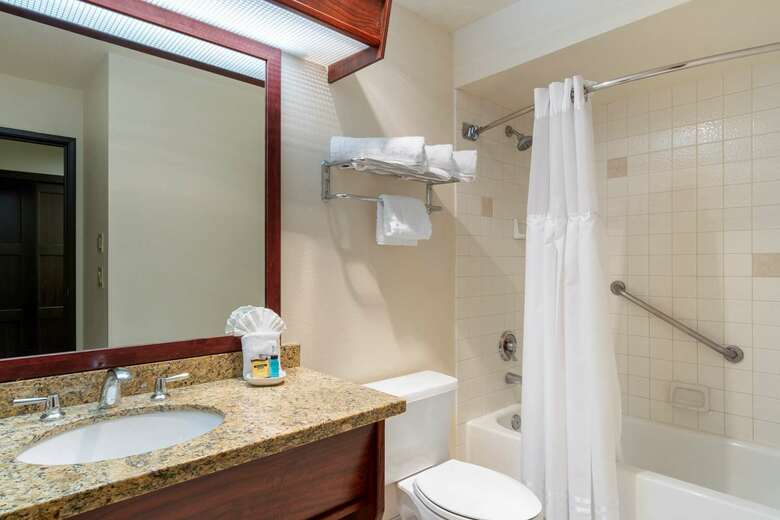 Hotel Best Western Plus Mill Creek Inn