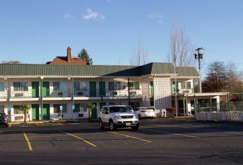 Hotel Salem Travelodge