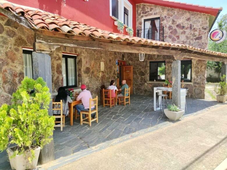 Hostal Cavenes Del Cabaco By Unusual Hotels