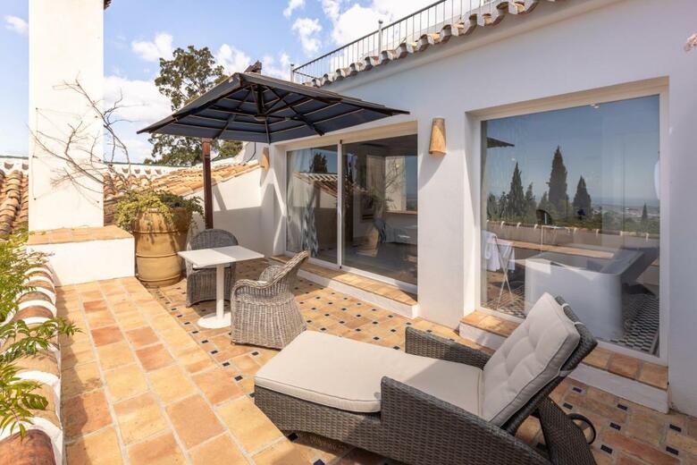 Casablu - An Andalusian Boutique Hotel