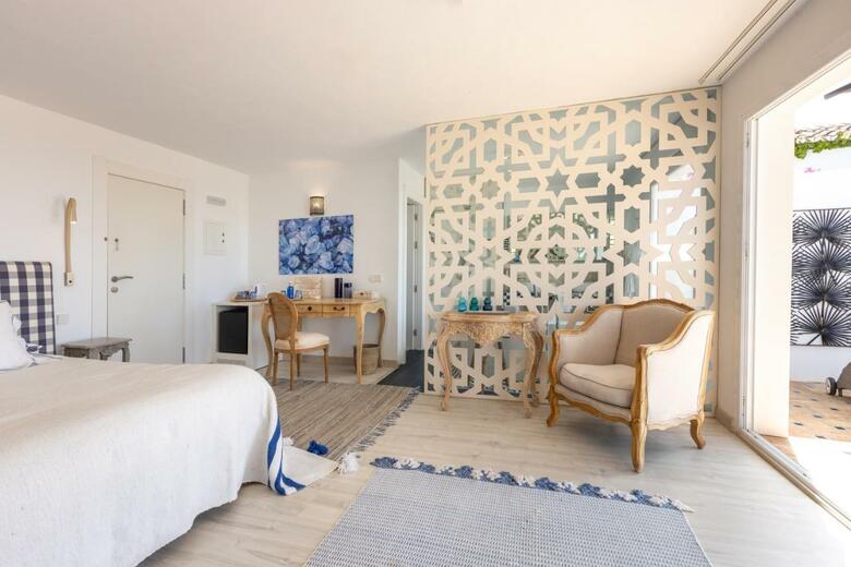 Casablu - An Andalusian Boutique Hotel
