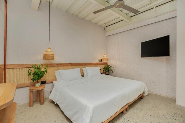 Aparthotel Bot�nica Casa Hotel Manila By Housy Host