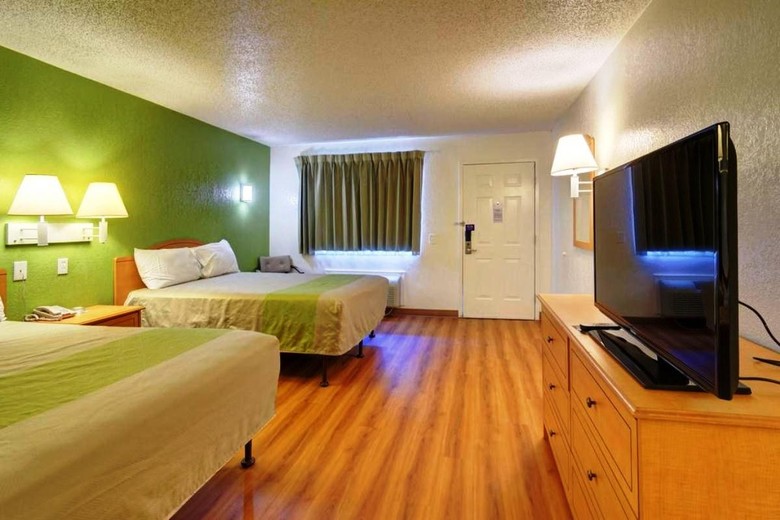 Motel 6 Destin