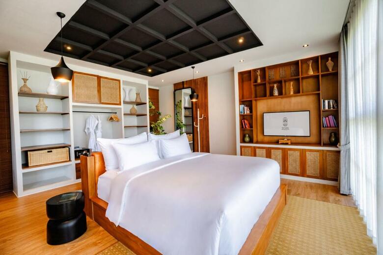 Hotel Secana Beachtown Resort & Residences