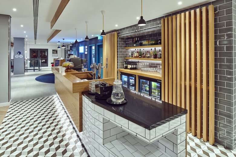 Hotel Holiday Inn Express Gibraltar By Ihg