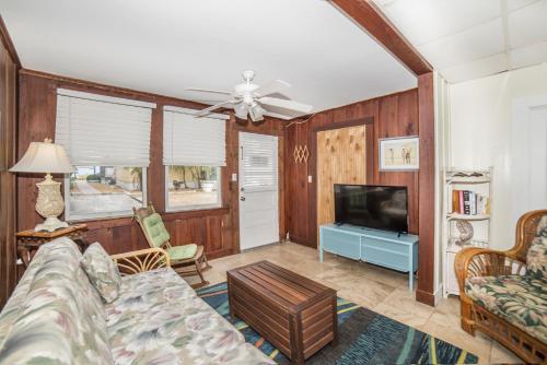 Sun N Fun Beachfront Vacation Rentals